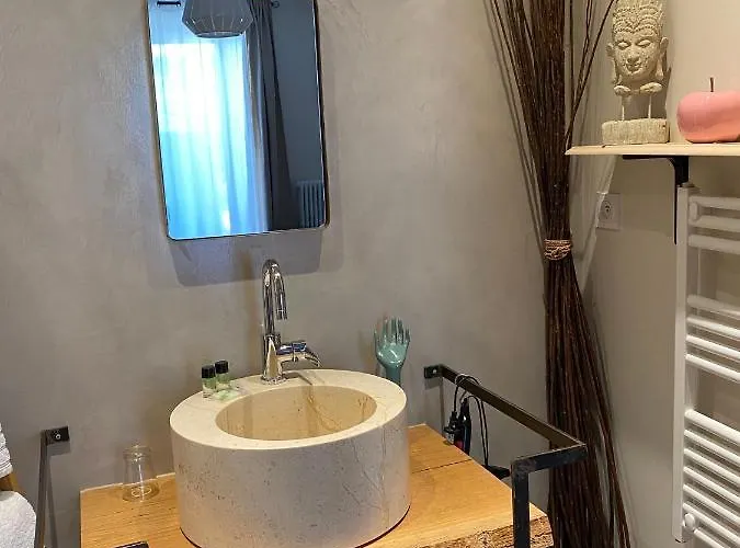 Le Logis Gout Apartment *